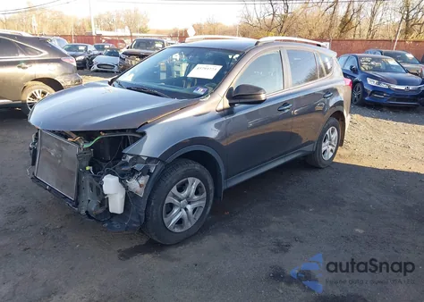 2015 Toyota Rav4 Le z USA, uszkodzony, nr VIN JTMBFREVXFJ026298